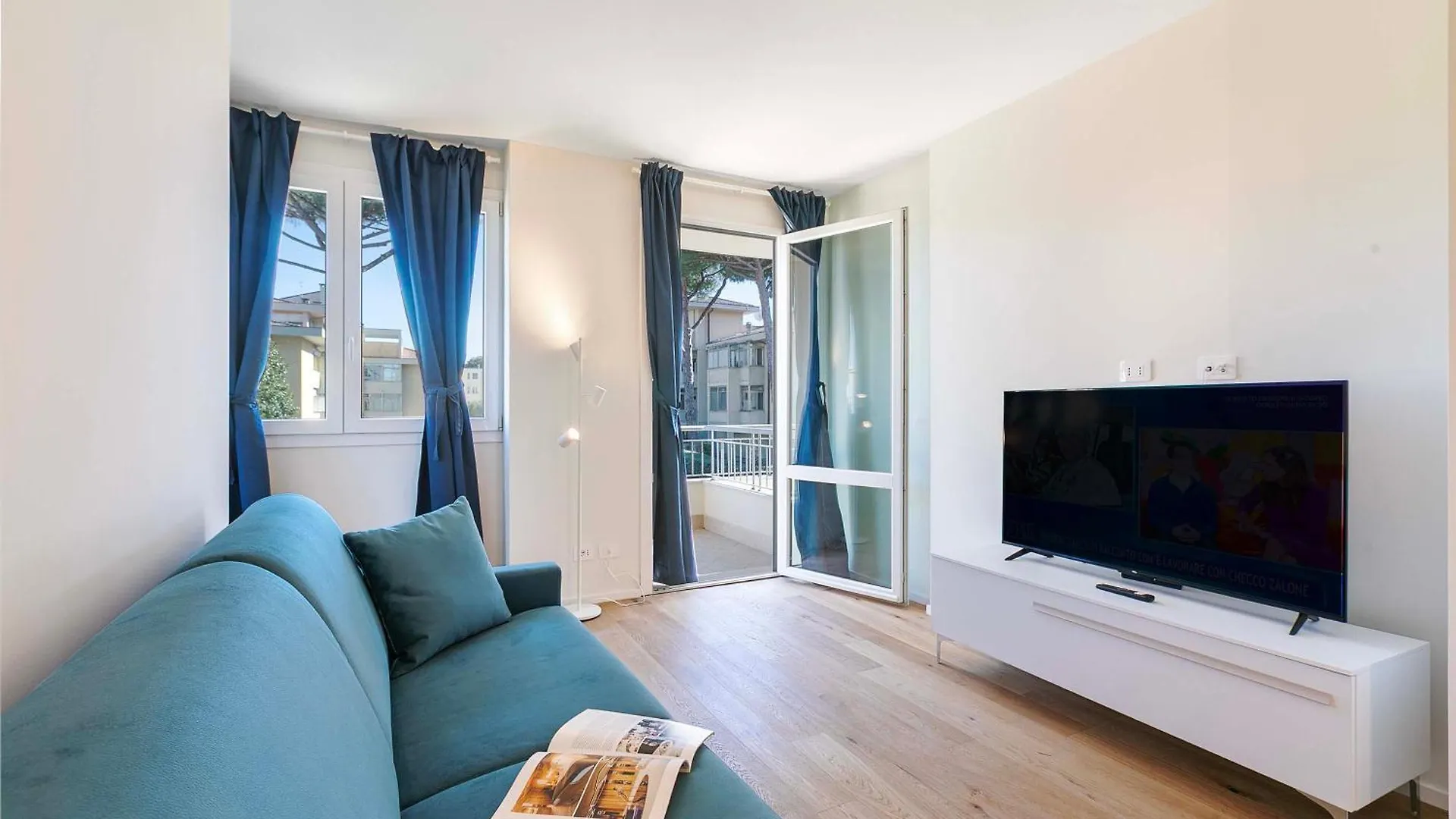 Tintoretto Apartments - Happy Rentals Lido di Camaiore 0*,