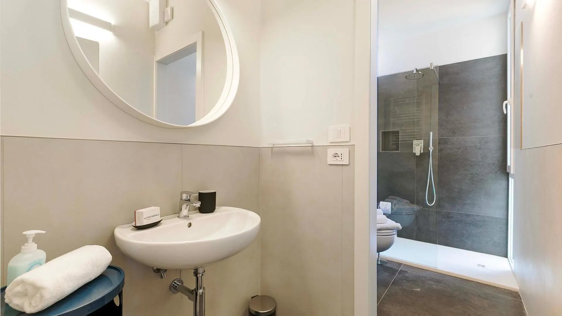 Tintoretto Apartments - Happy Rentals Lido di Camaiore