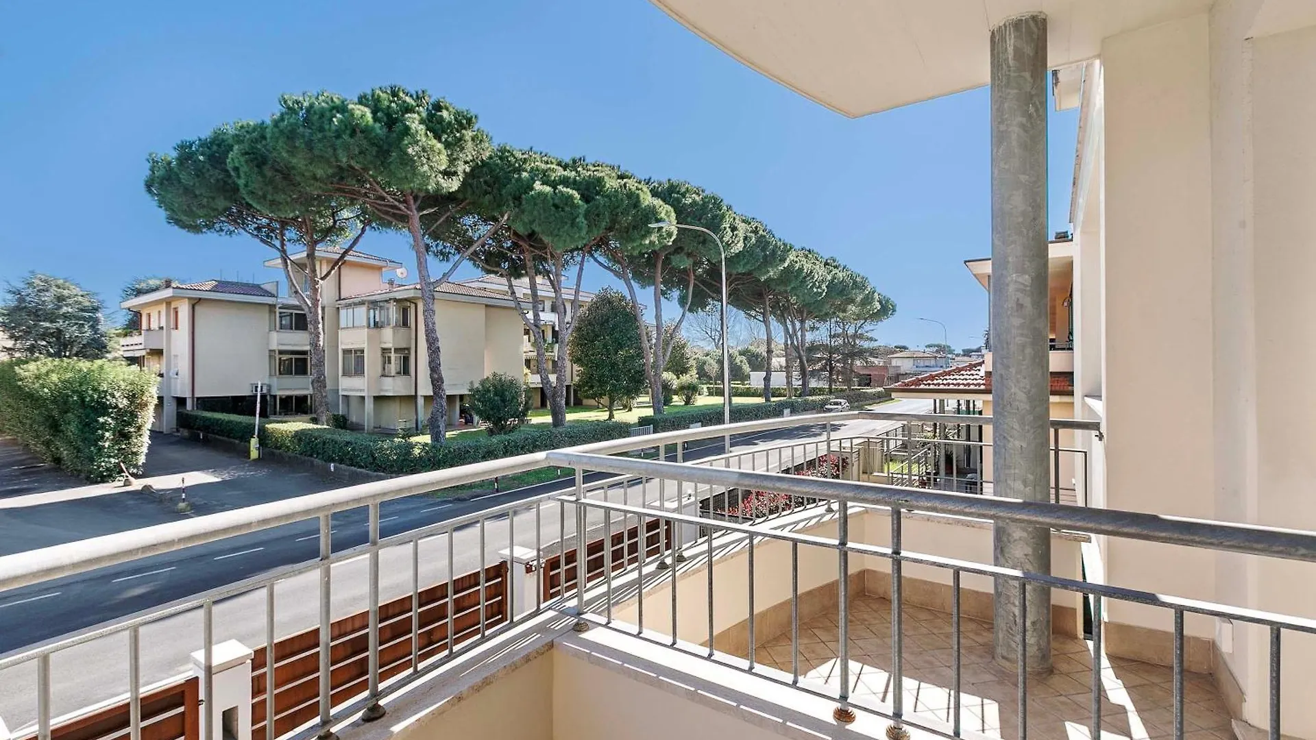 Tintoretto Apartments - Happy Rentals Lido di Camaiore