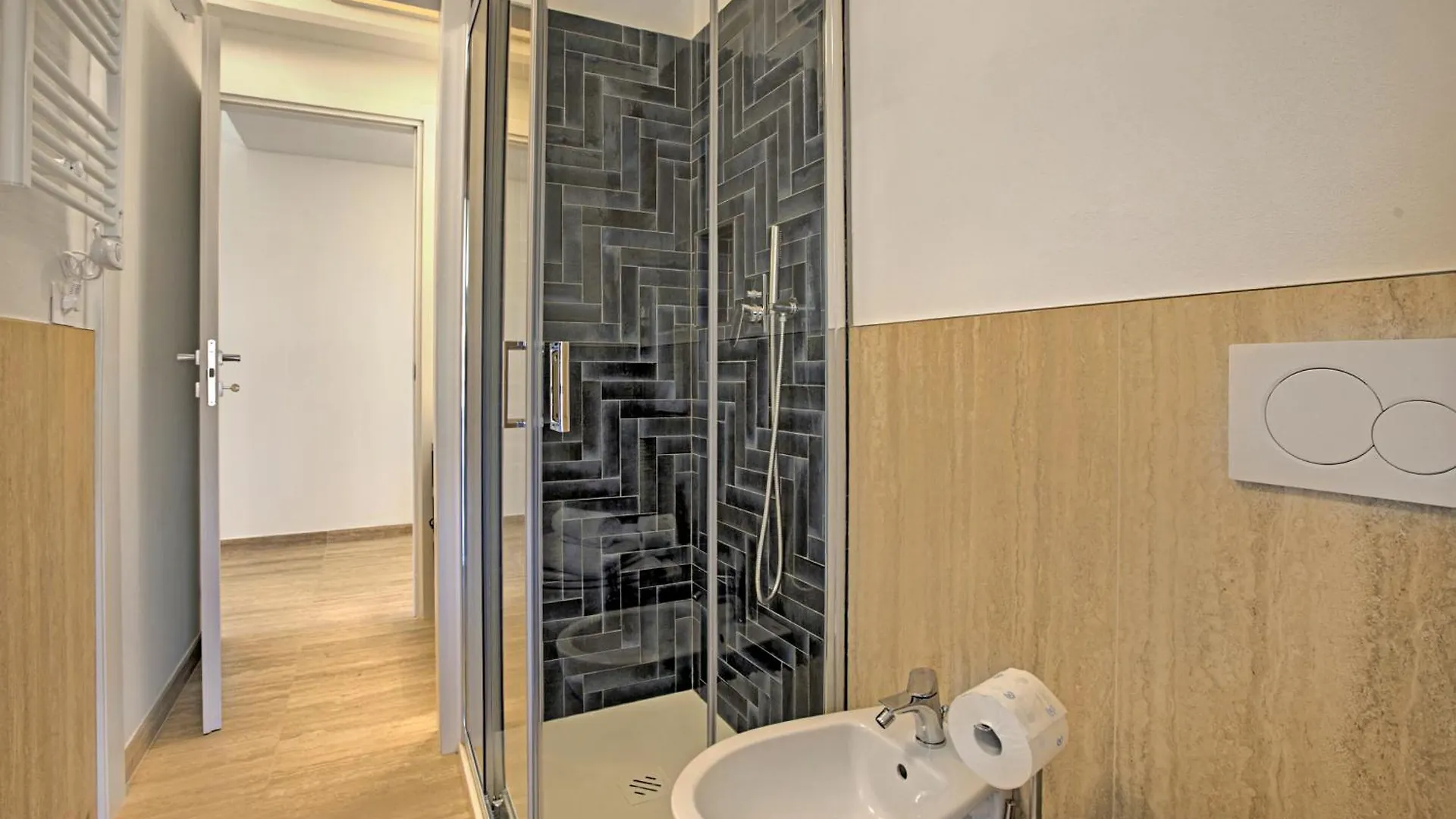Tintoretto Apartments - Happy Rentals Lido di Camaiore 0*,  Italy