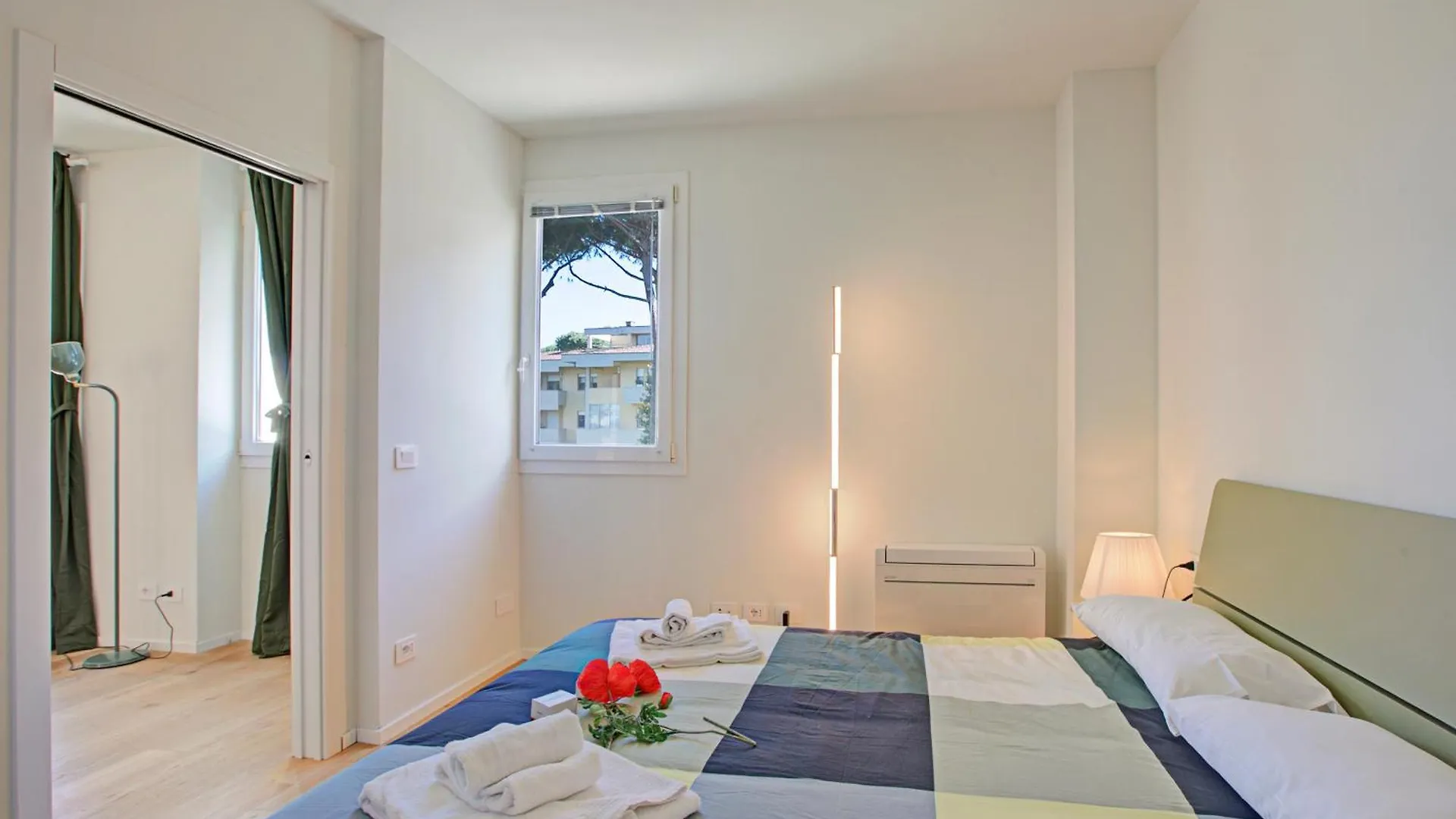 Tintoretto Apartments - Happy Rentals Lido di Camaiore 0*,