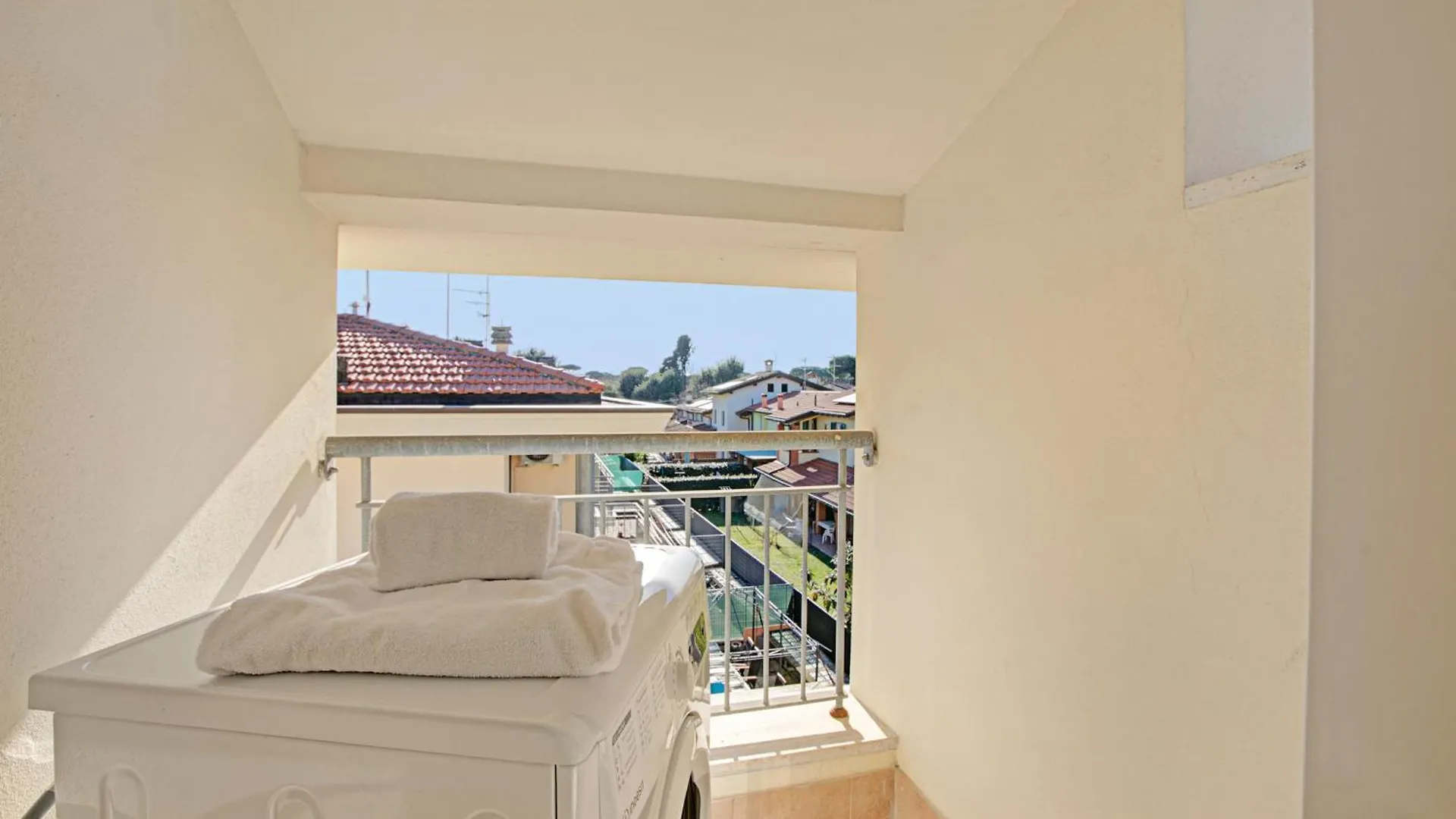 Tintoretto Apartments - Happy Rentals Lido di Camaiore